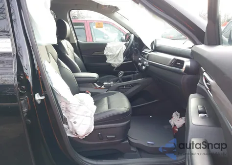 2022 Kia Telluride Ex z USA, uszkodzony, nr VIN 5XYP3DHC2NG259344